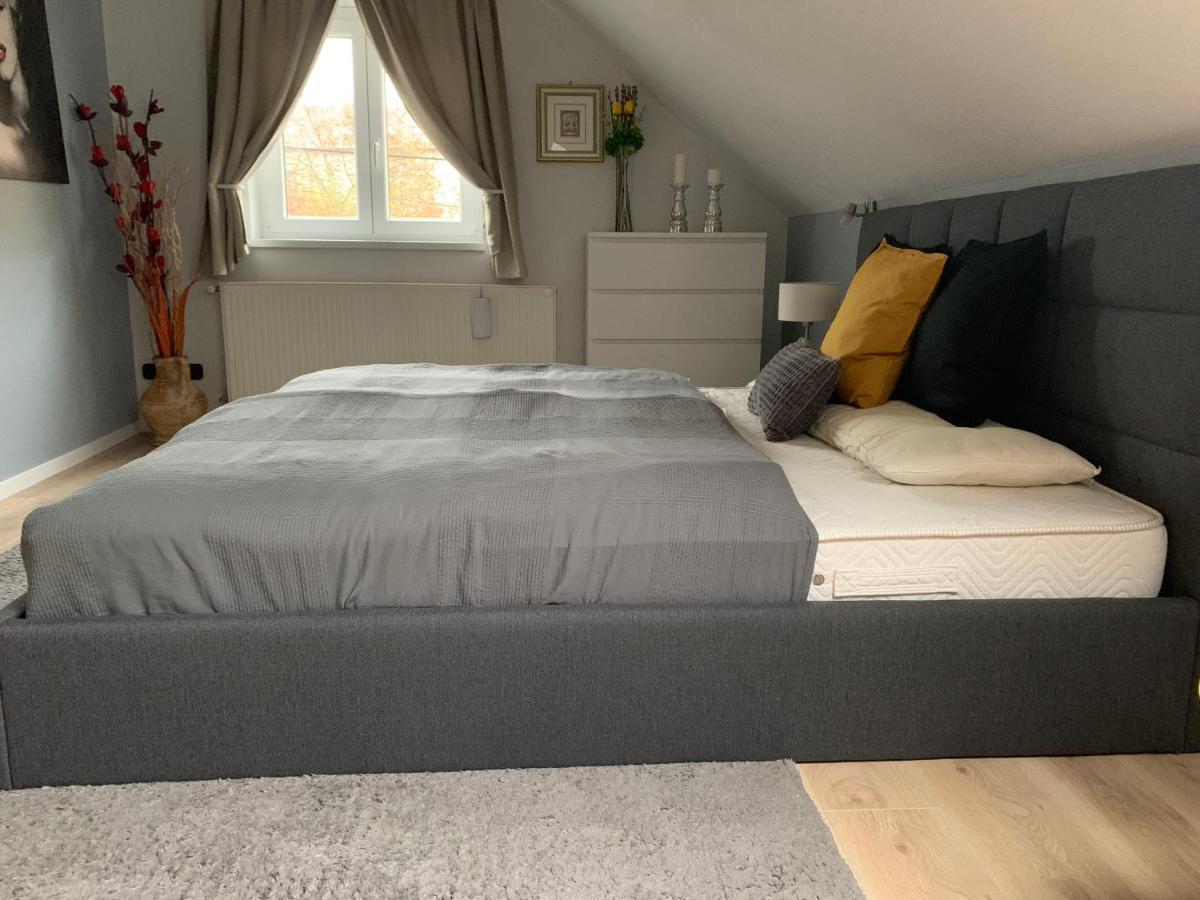 Luca Holiday House Будоирш Екстер'єр фото