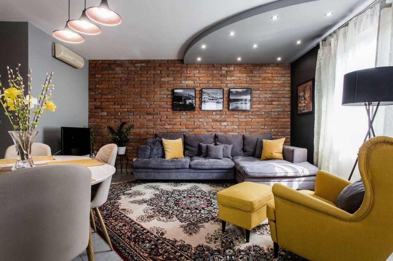 Luca Holiday House Будоирш Екстер'єр фото