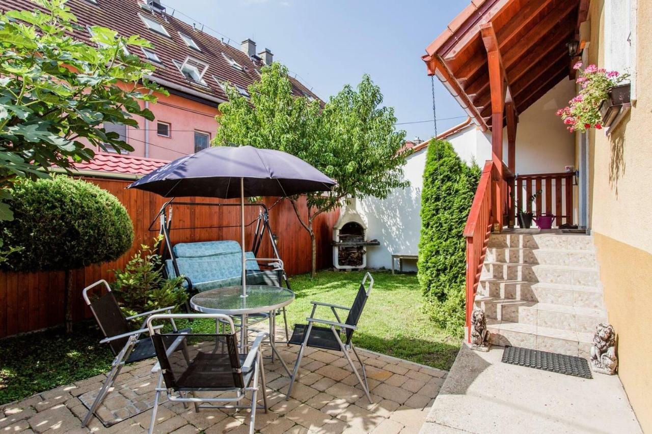 Luca Holiday House Будоирш Екстер'єр фото